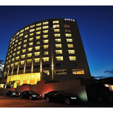 The Anya Hotel-Golf Course Road Gurgaon Exterior photo