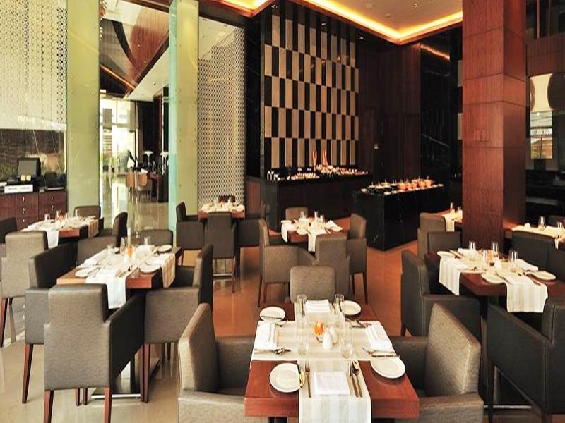 The Anya Hotel-Golf Course Road Gurgaon Exterior photo