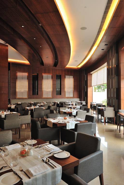 The Anya Hotel-Golf Course Road Gurgaon Exterior photo