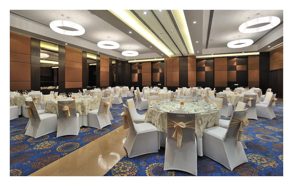 The Anya Hotel-Golf Course Road Gurgaon Exterior photo
