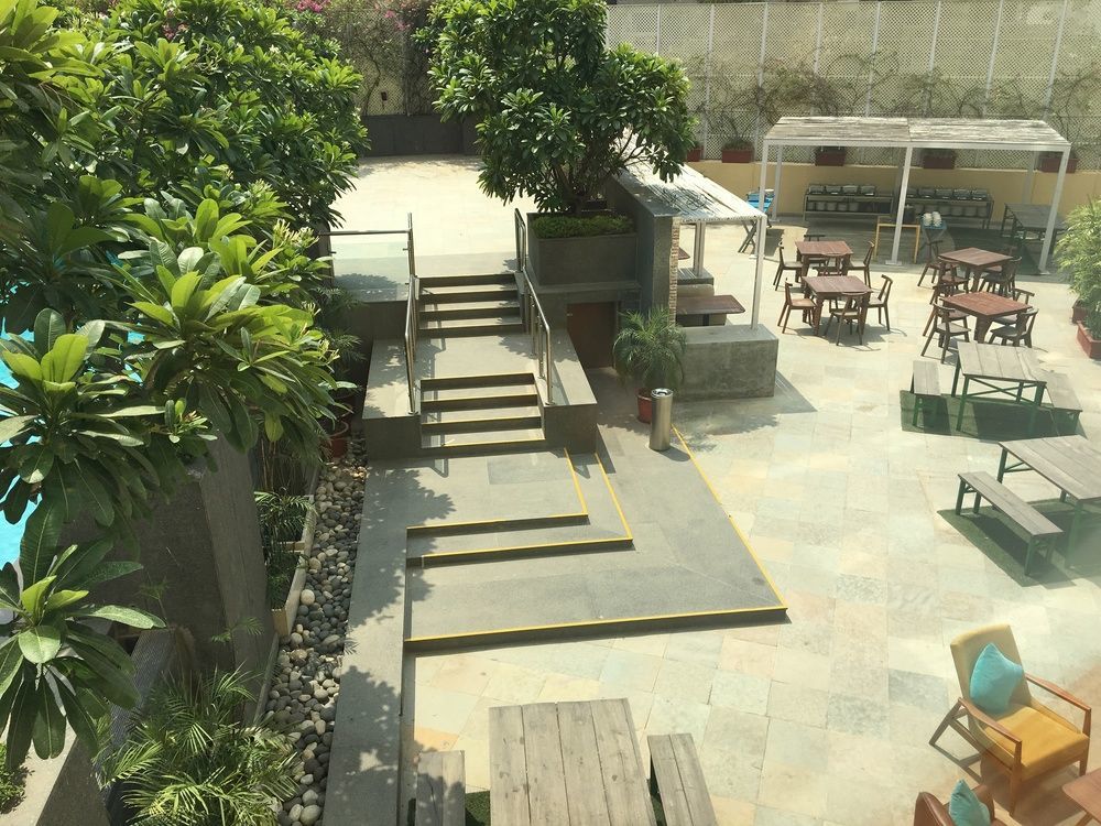 The Anya Hotel-Golf Course Road Gurgaon Exterior photo