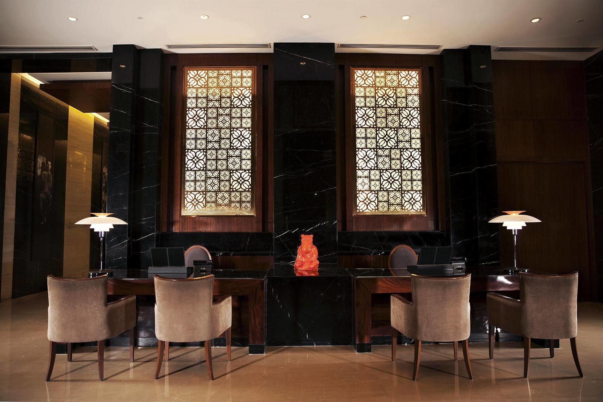 The Anya Hotel-Golf Course Road Gurgaon Exterior photo